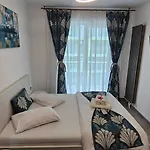 Mamaia Nord - Pool & Langa Plaja Năvodari