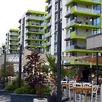 Appartement Mamaia Nord - Pool & Langa Plaja